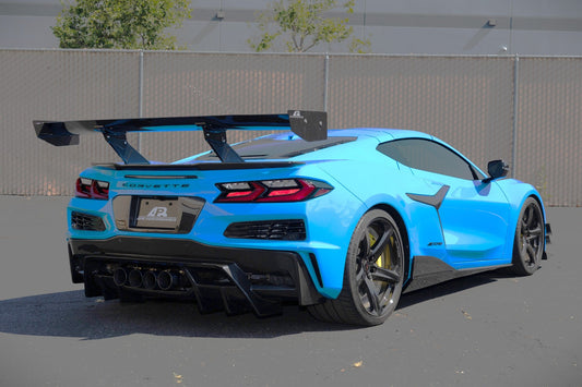Chevrolet Corvette C8 Z06/ E Ray/ ZR1 Carbon Fiber Side Rocker Extensions/ Side Skirts